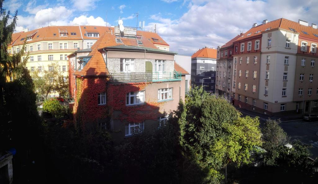 Jezerka Apartments Прага Екстер'єр фото